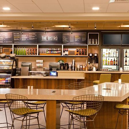 Courtyard By Marriott Yonkers Westchester County Exterior photo