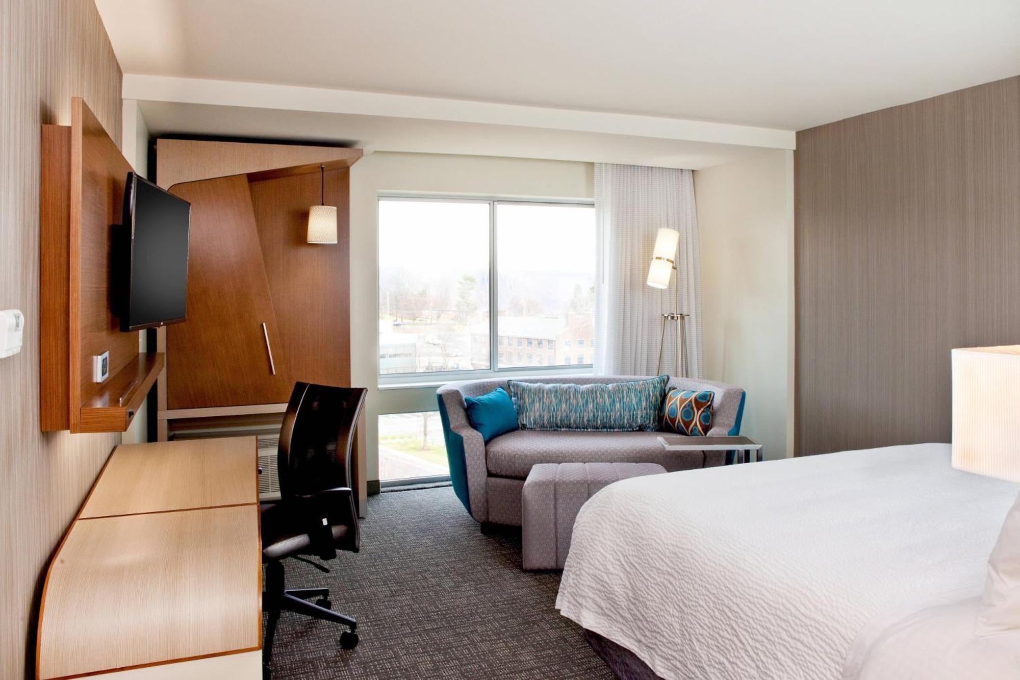 Courtyard By Marriott Yonkers Westchester County Exterior photo